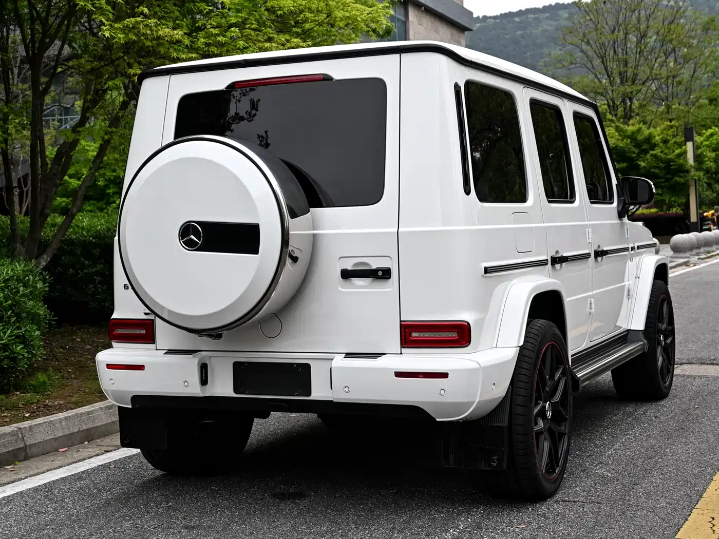 MERCEDES-BENZ G-CLASS