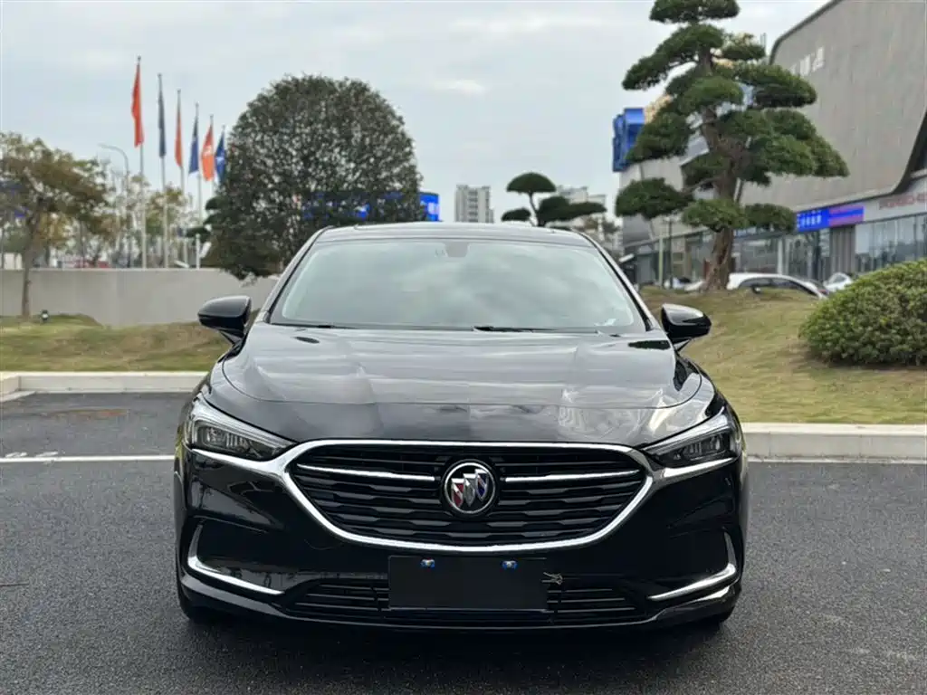 Buick LaCrosse 2022 652T Luxury фото 10