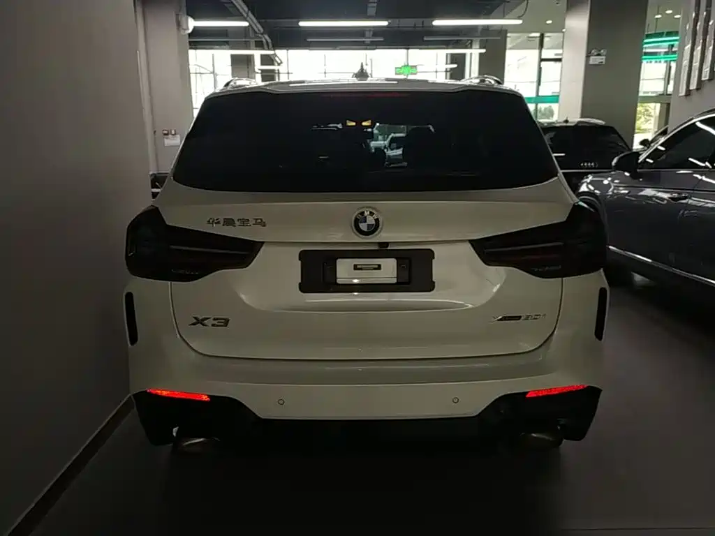 BMW X3 2023 xDrive30i Leading M Night Package фото 6