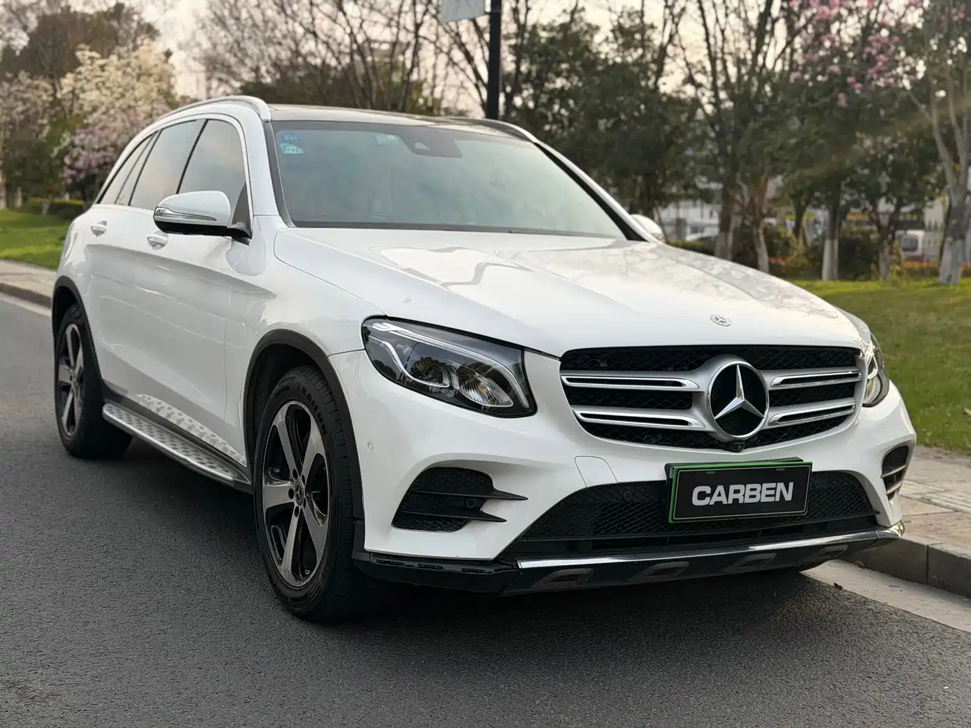 Mercedes-Benz GLC 2018 Facelift GLC 260 4MATIC Luxury фото 6