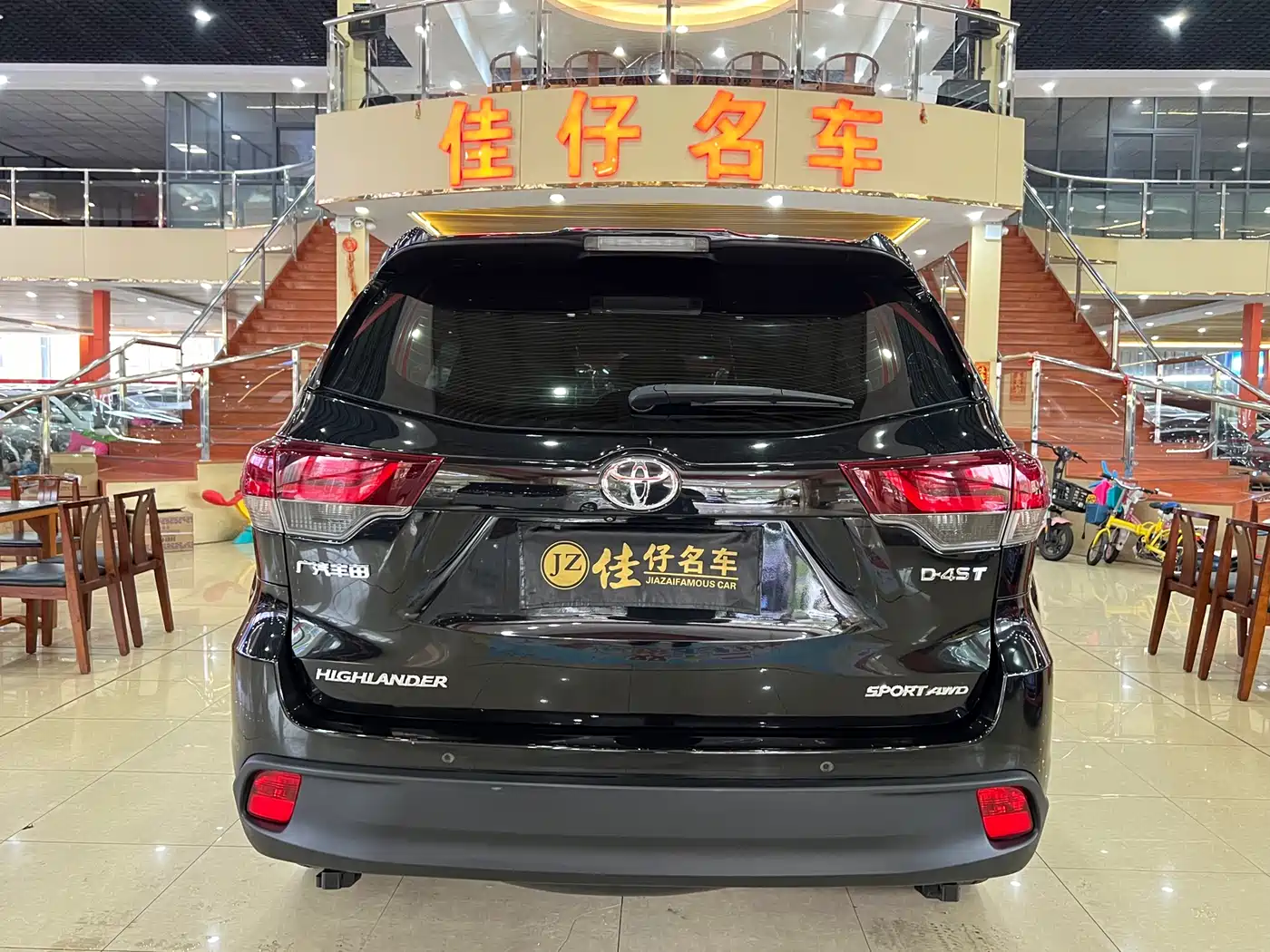 Toyota Highlander 2018 Model 2.0T 4WD Knight Edition 7-Seater China VI фото 4