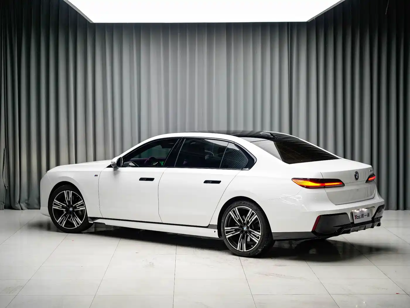 BMW 7 Series 2026 2026 740Li Premium M Sport Package