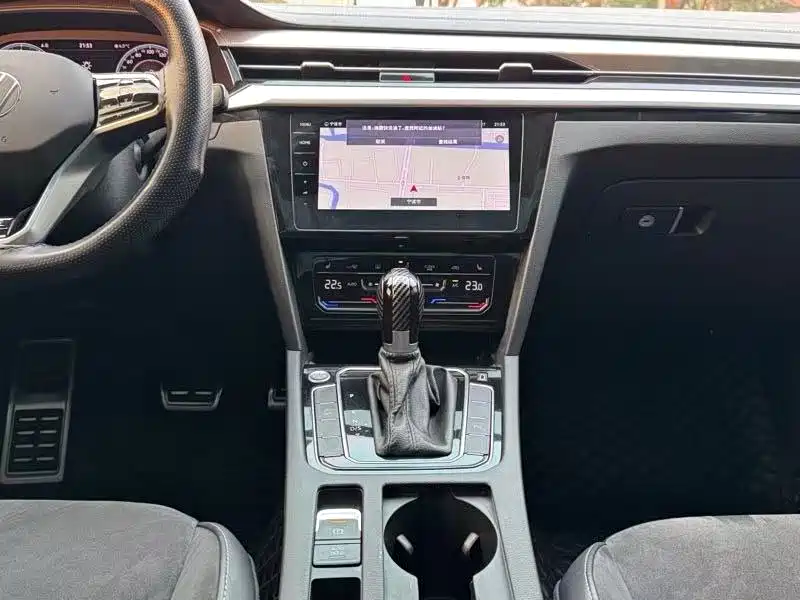 Volkswagen FAW-Volkswagen CC 2023 380TSI Eye-catching Edition фото 8