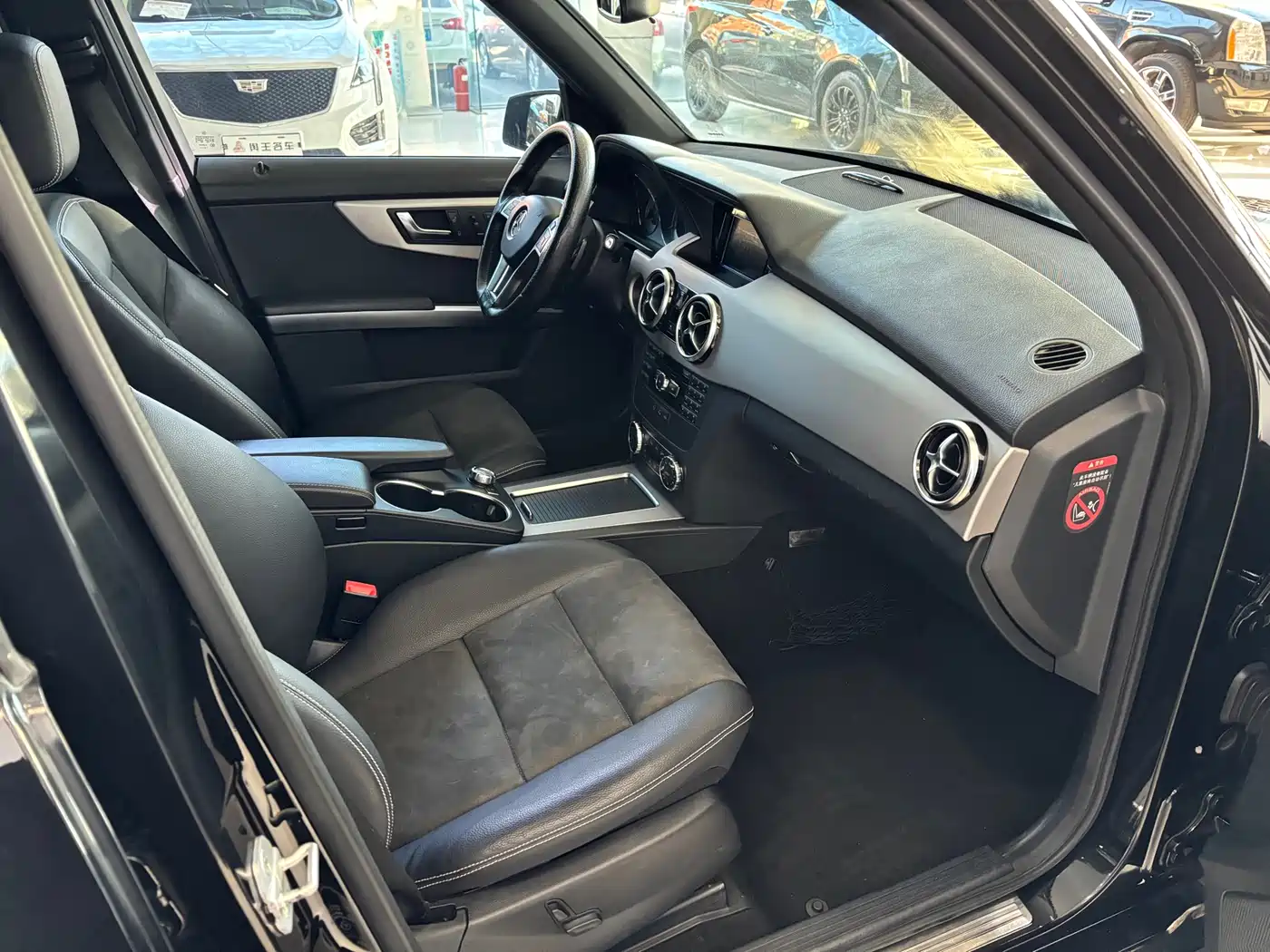 Mercedes-Benz GLK-Class 2014 GLK 200 Standard фото 17