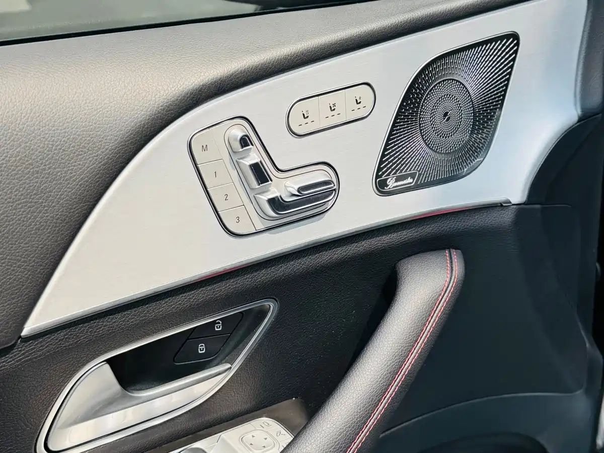MERCEDES-BENZ GLE AMG