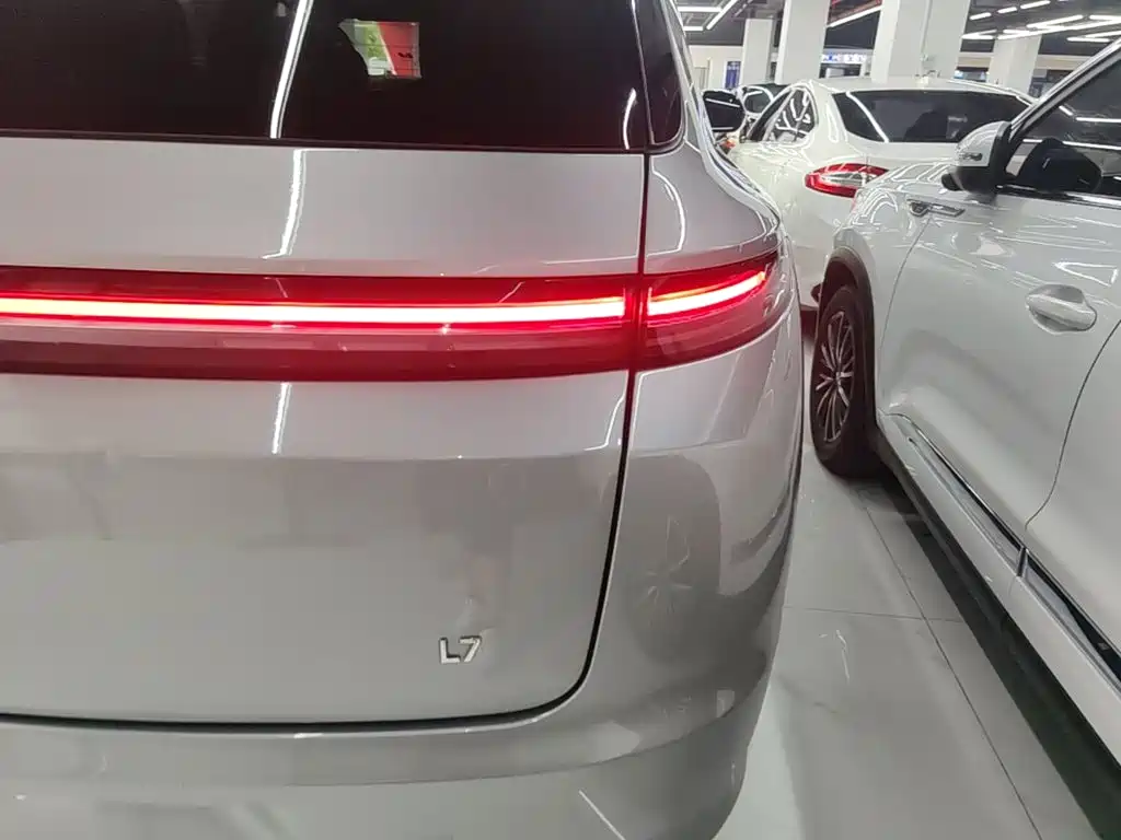 Li Auto L7 2023 2023 Pro