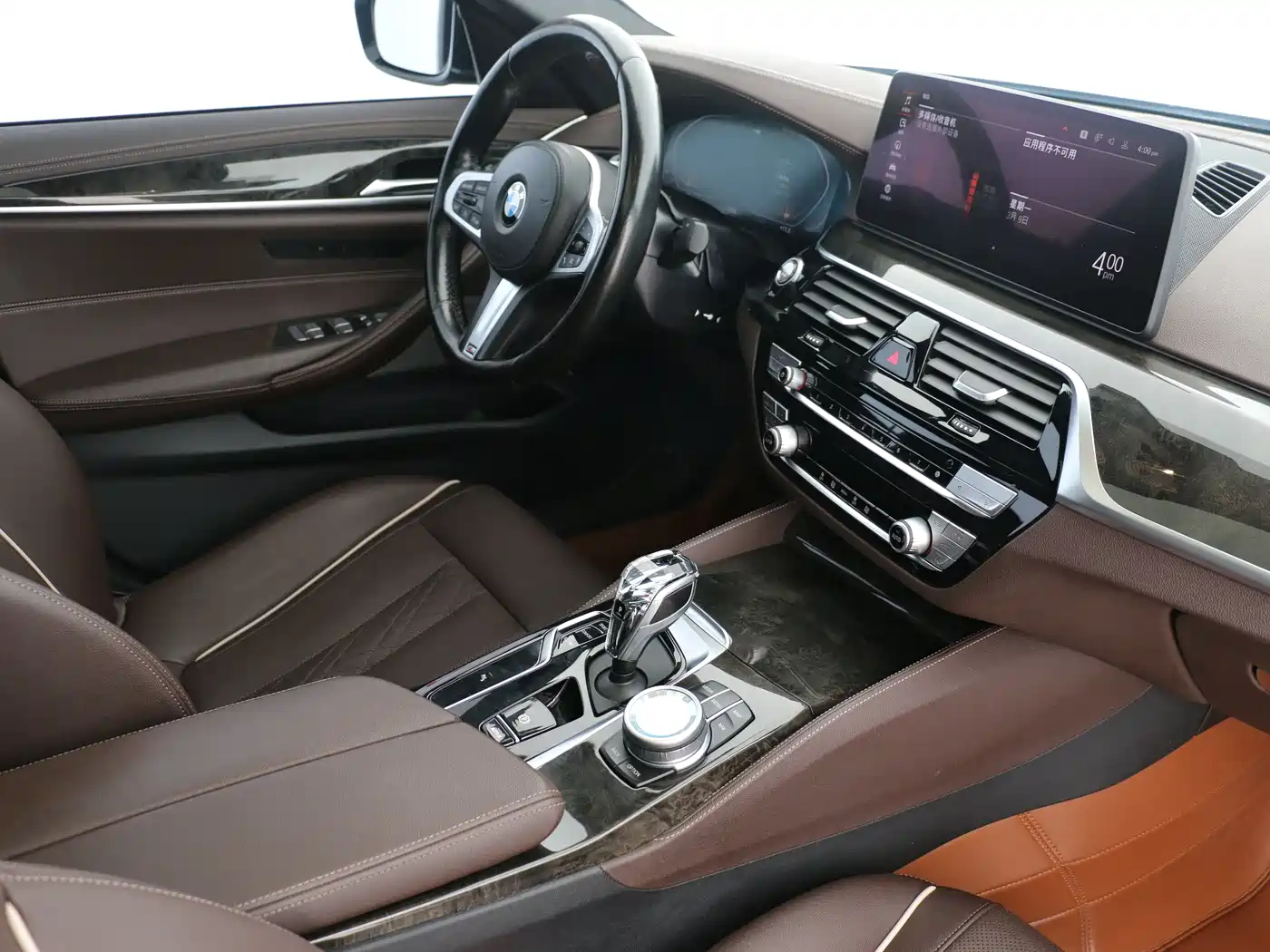 BMW 5 Series 2022 525Li M Sport Package фото 12