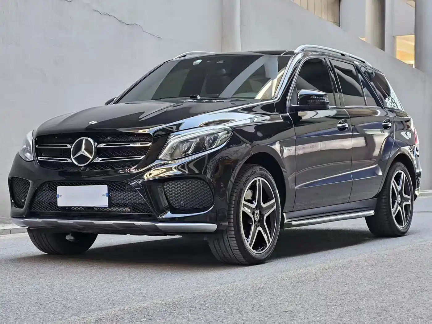 Mercedes-Benz GLE AMG 2017 AMG GLE 43 4MATIC