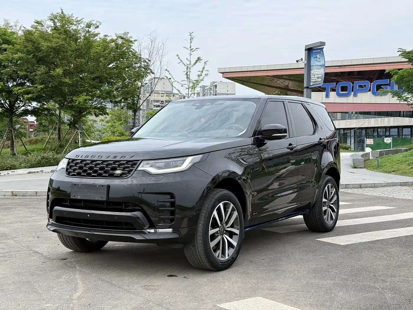 Land Rover Discovery 2021 360PS R-Dynamic SE