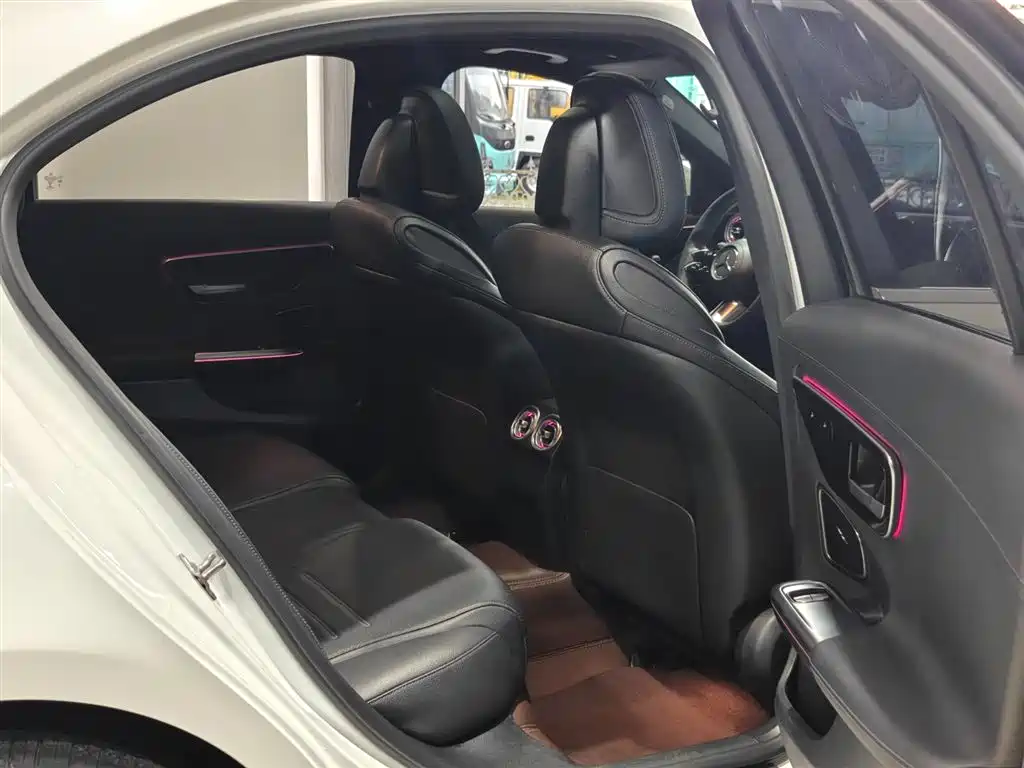 Mercedes-Benz C-Class 2022 C 260 L Sport Edition фото 9