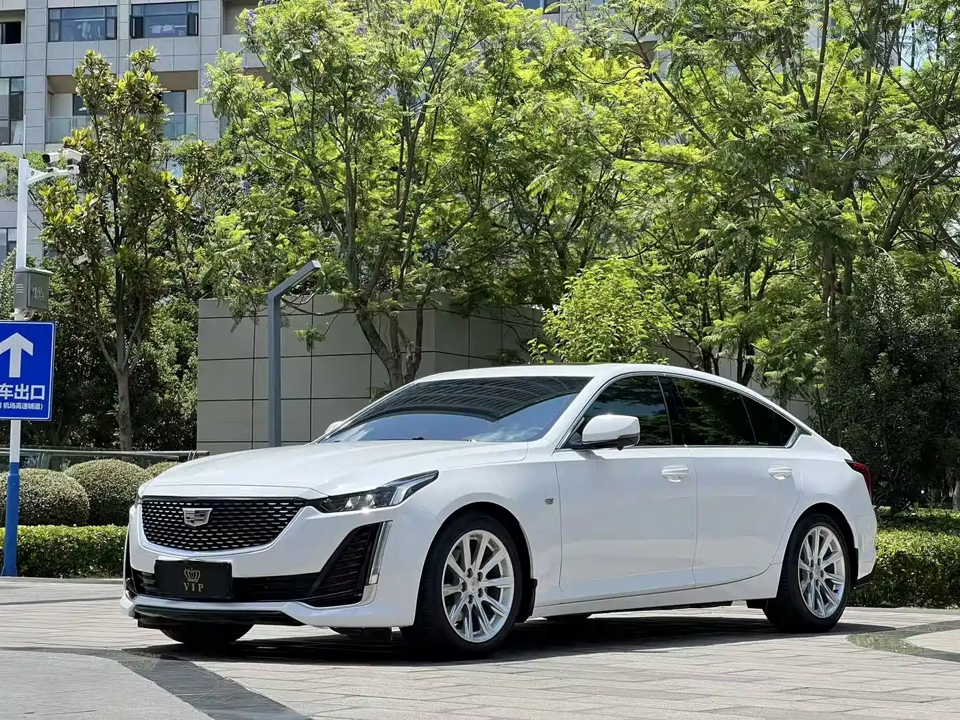Cadillac CT5 2020 28T Fashion Model