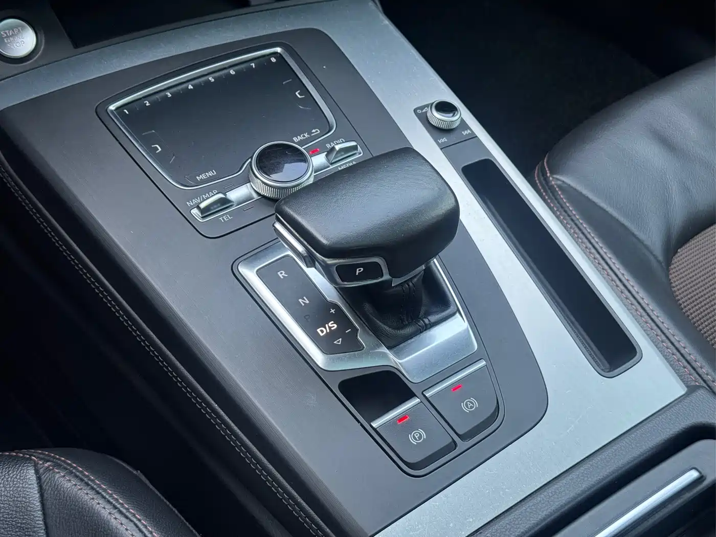Audi Q5L 2018 40 TFSI Prestige Fashion (China V) фото 7