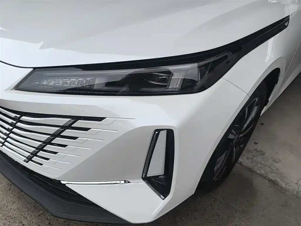 Changan Eado 2026 2025 Blue Whale 1.5T 500Bar Premium