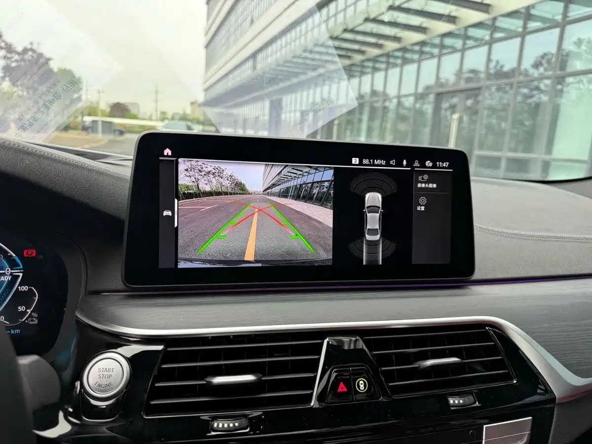 BMW 5 SERIES NEW ENERGY