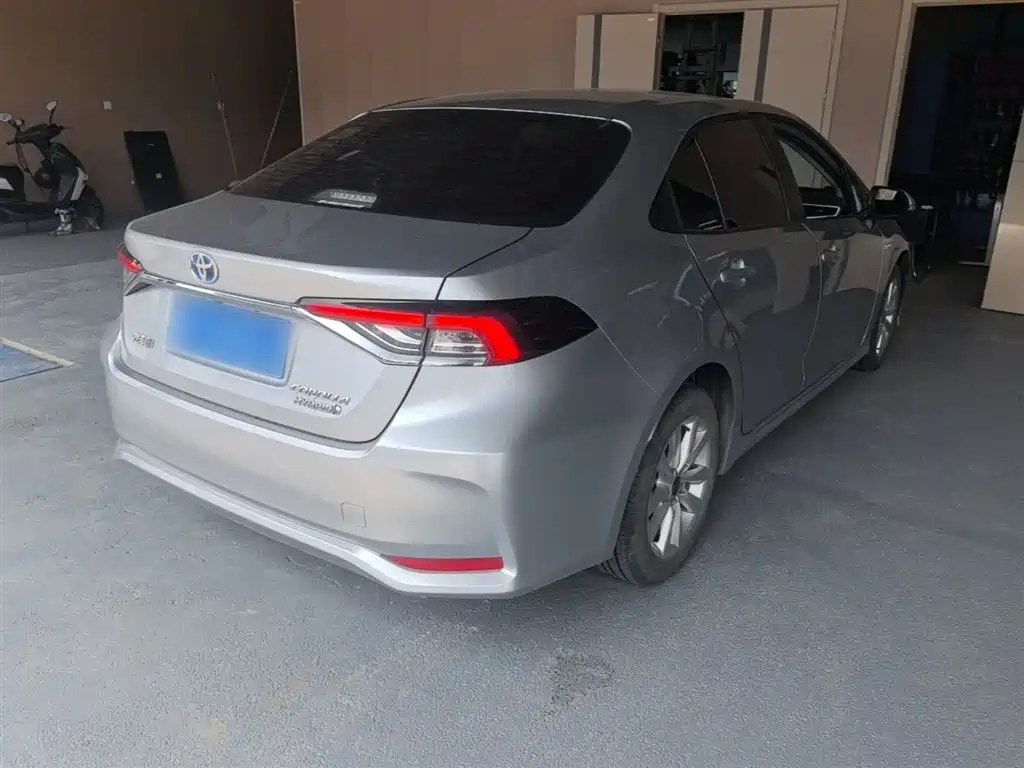 Toyota Corolla 2024 2023 1.8L Smart Hybrid Dual Engine Elite Edition