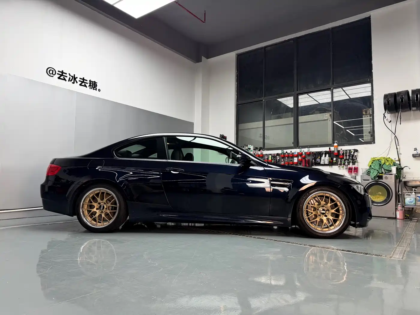 BMW M3 2012 2009 BMW M3 Coupe