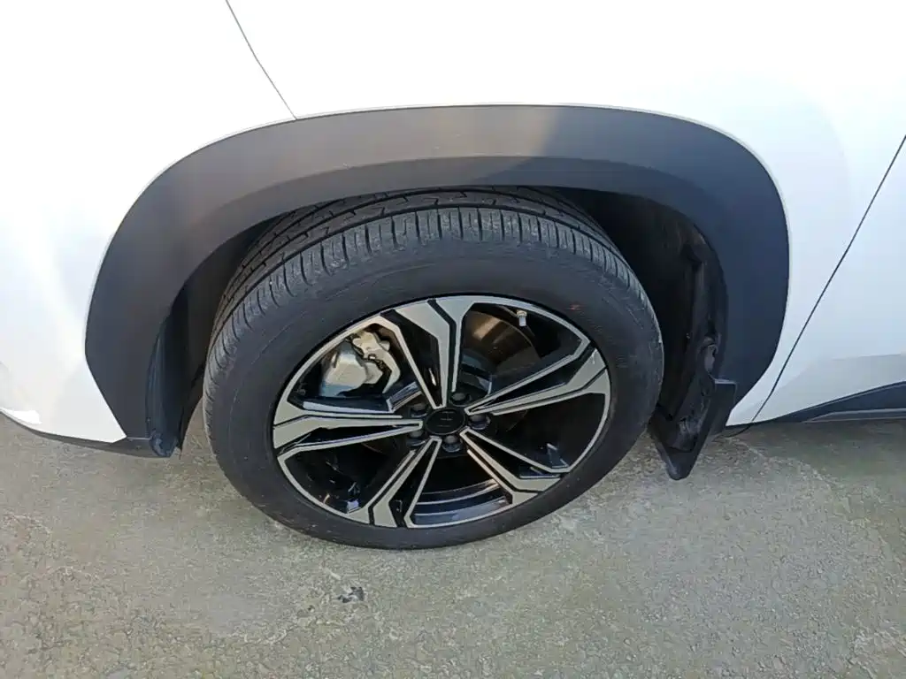 Geely Galaxy Galaxy L7 2023 2023 1.5T 115km PLUS