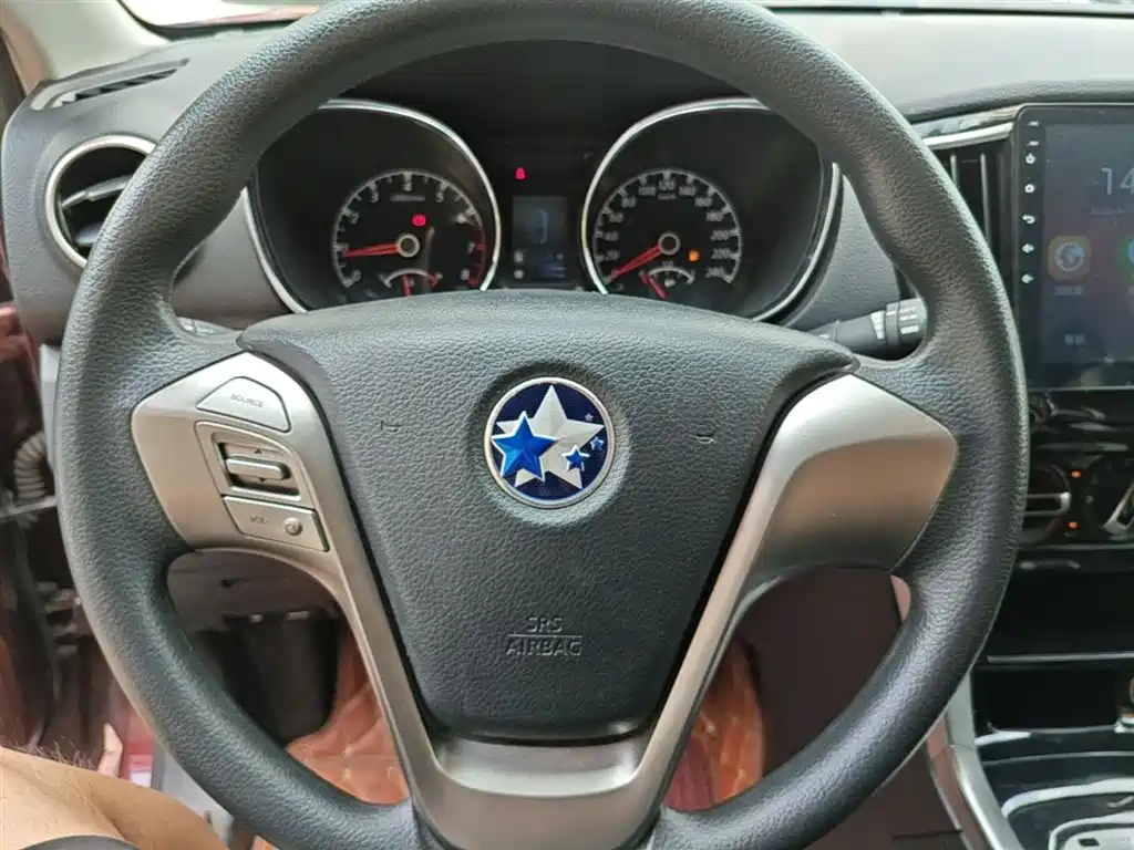 Venucia T70 2017 2016 2.0L CVT Rui Xing Edition