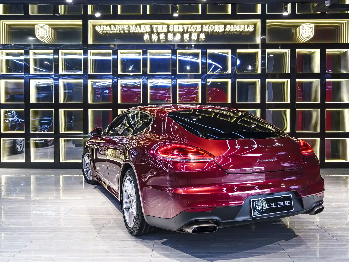 Porsche Panamera 2014 Panamera 3.0T фото 4