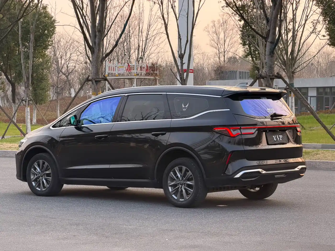 GEELY AUTOMOBILE JIAJIE