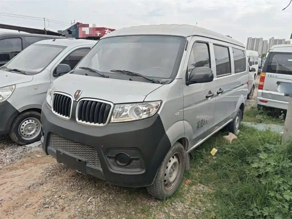 Jinbei Little Sea Lion X30 2023 1.5L Super Comfort Bus 5/6/7 Seats Non-AC SWC15M