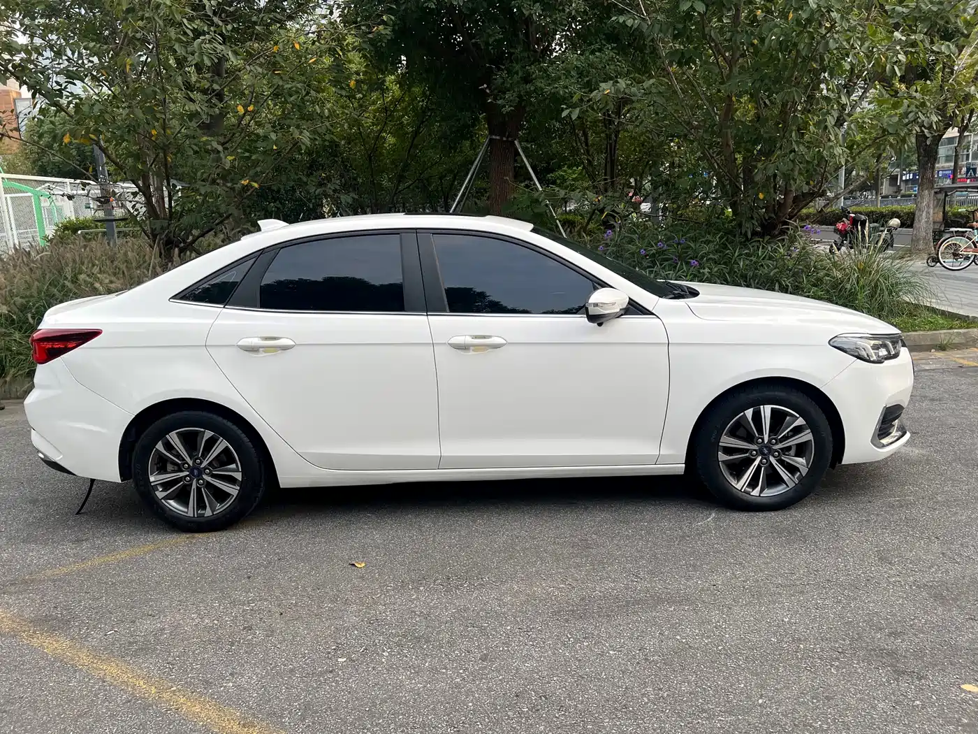 Ford Escort 2022 2021 1.5L Automatic Diamond Edition