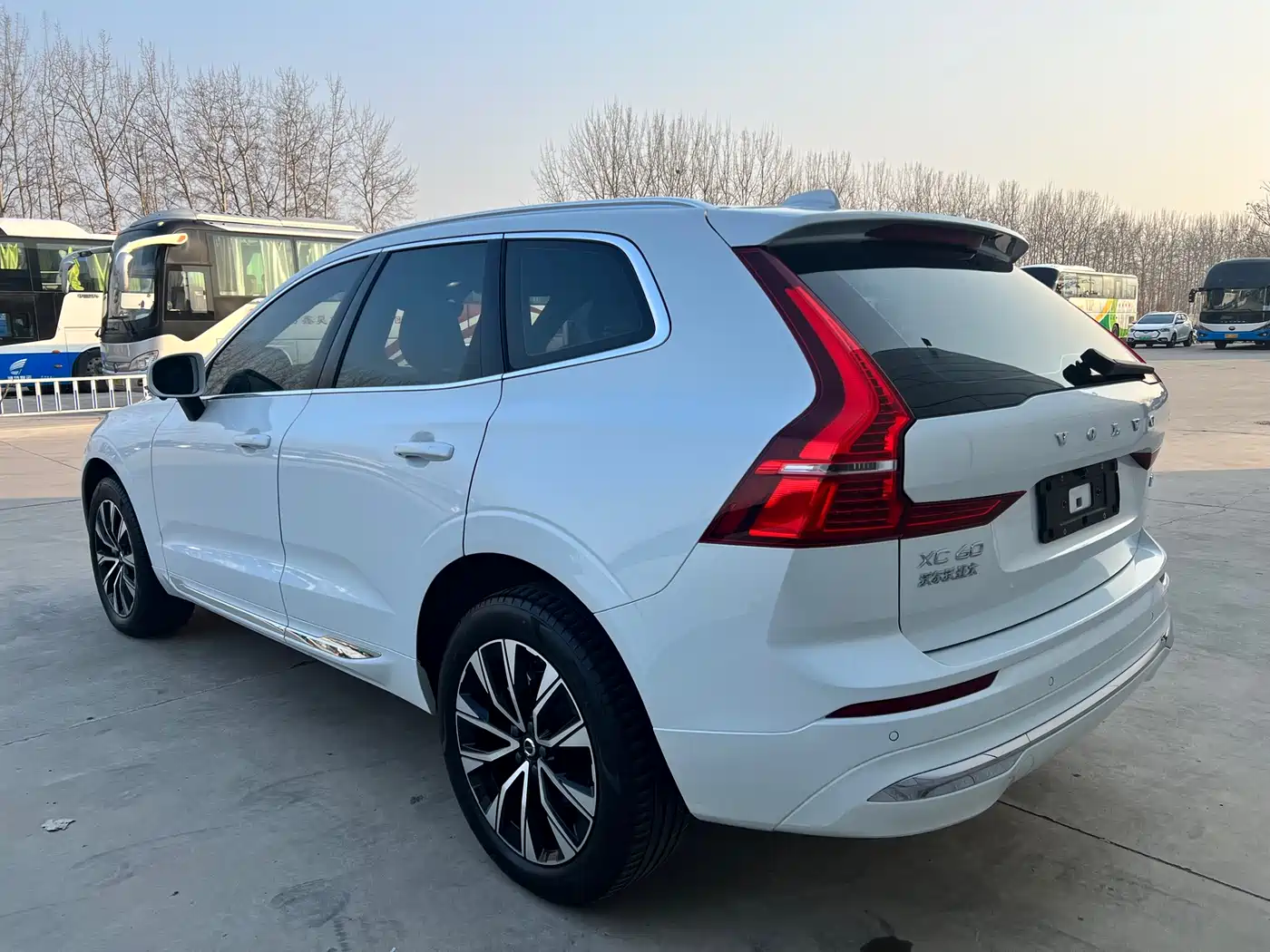 VOLVO XC60