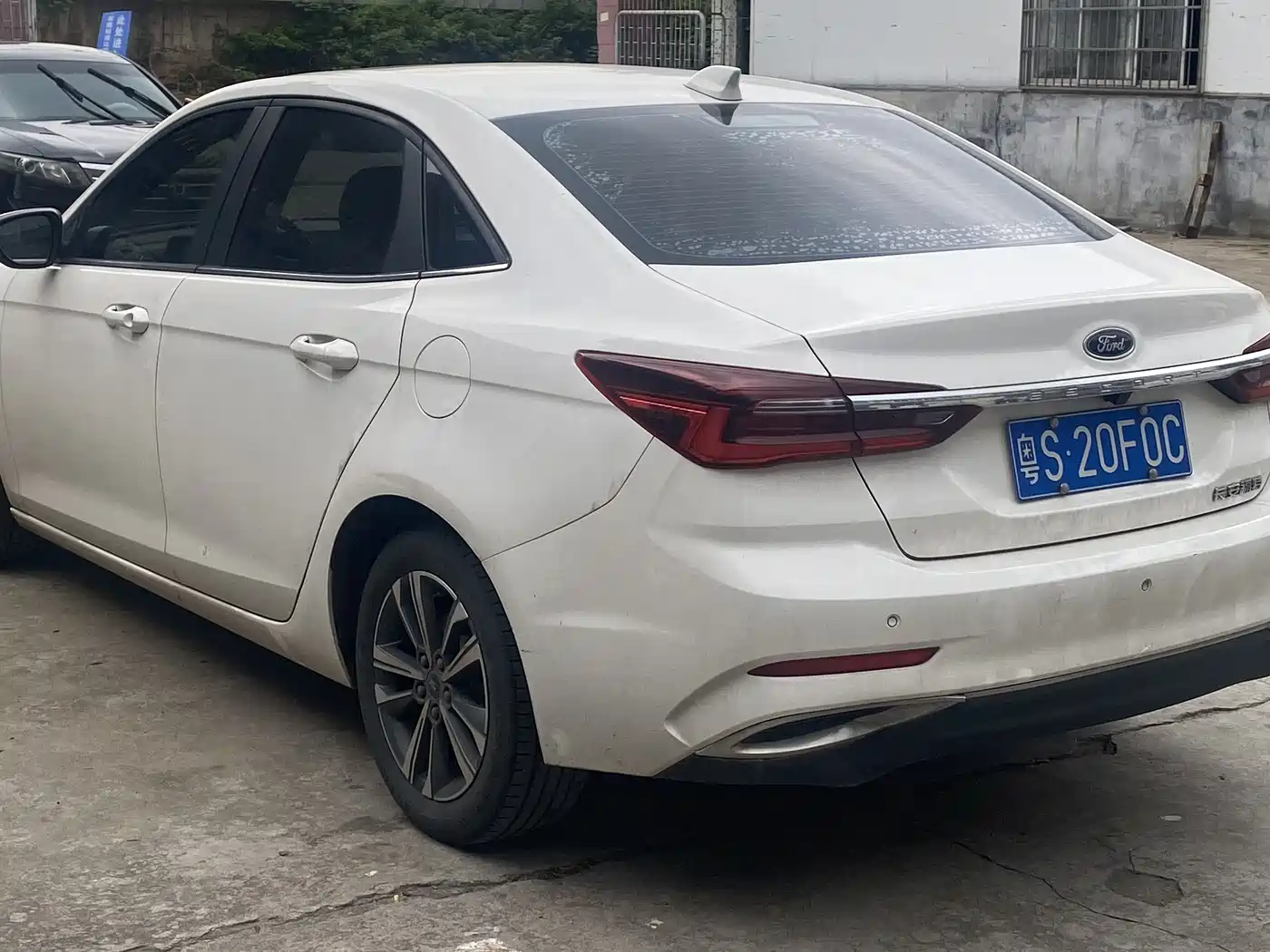 Ford Escort 2022 2021 1.5L Automatic Diamond Edition