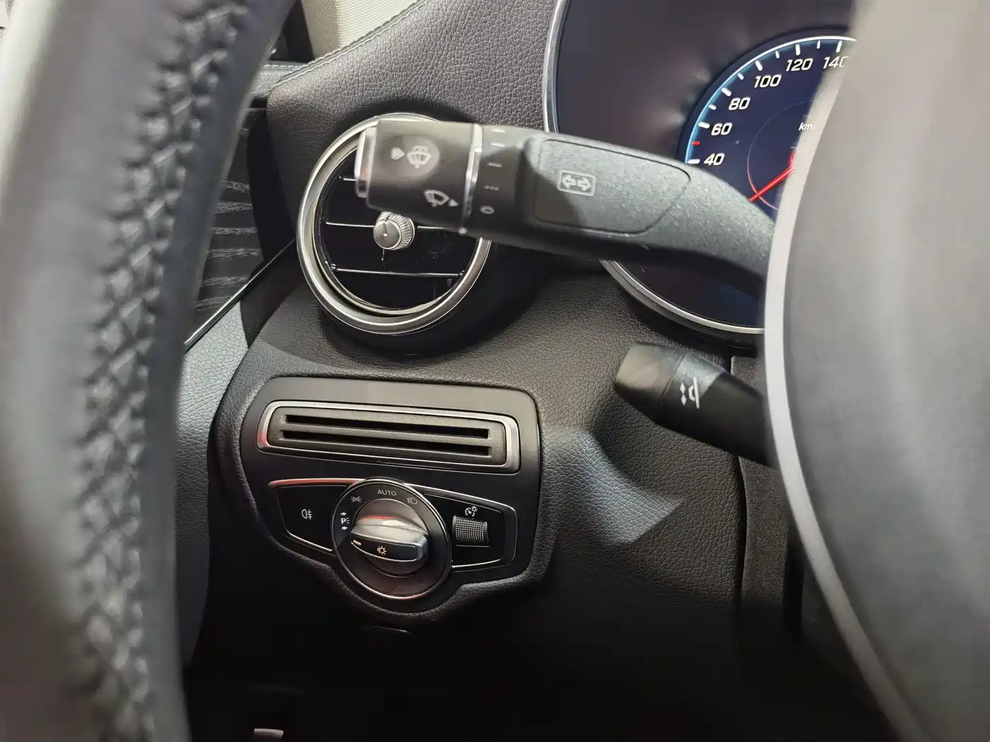 Mercedes-Benz C-Class 2021 C 260 L Sport Edition фото 6
