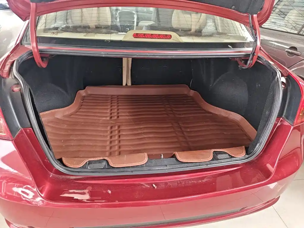 Фото 19 - Buick Excelle