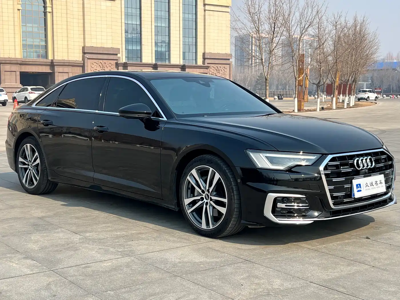 Audi A6L 2023 Facelift 45 TFSI Premium Dynamic фото 3
