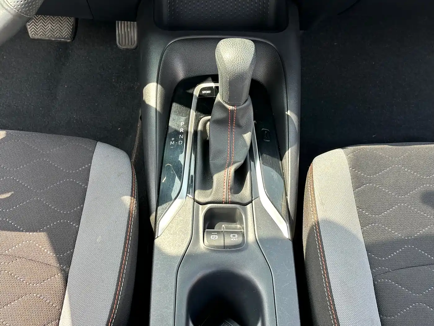 Toyota Corolla 2023 1.2T Pioneer Edition фото 13