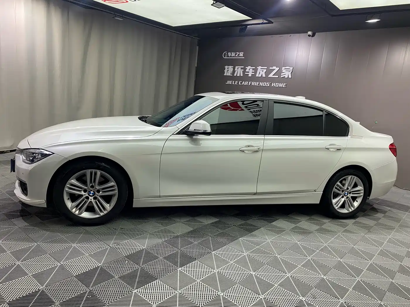BMW 3 Series 2017 320Li Fashion фото 4