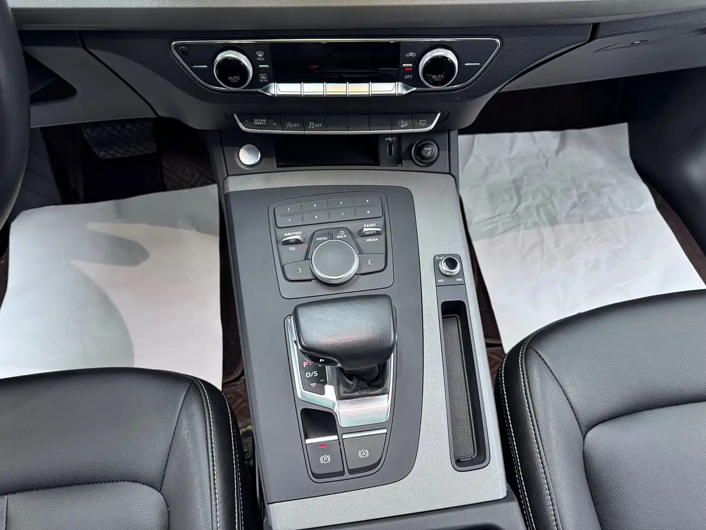 Audi Q5L 2020 40 TFSI Prestige Progressive фото 8