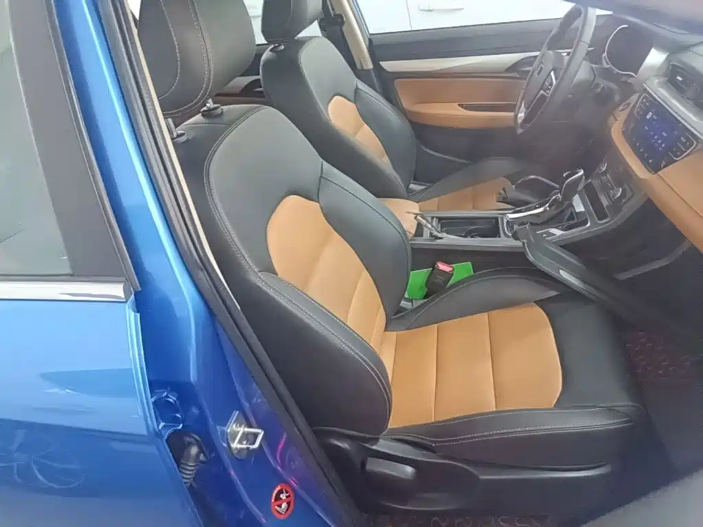 Photo 25 - Geely Vision S1