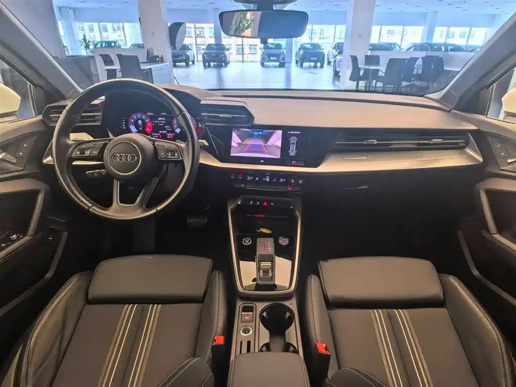Audi A3 2023 Sportback 35 TFSI Fashion Sport фото 8