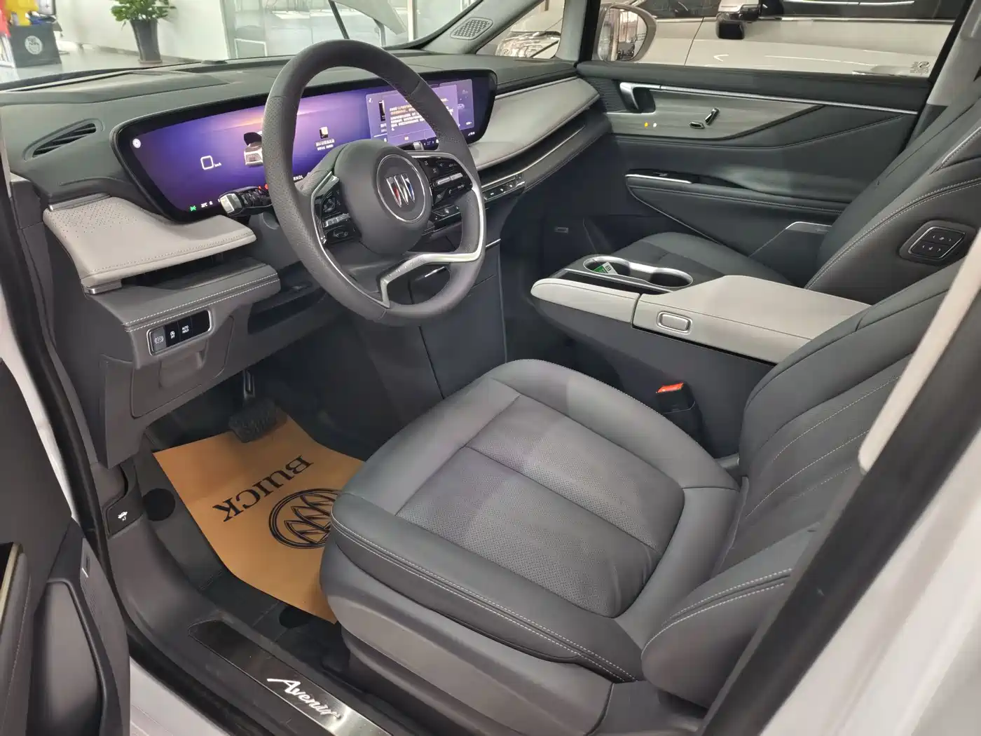 Buick GL8 2026 2026 Luzun Premium Edition