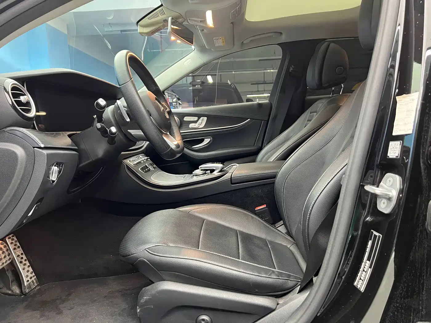 Mercedes-Benz E-Class 2018 E 300 L Sport Fashion фото 11