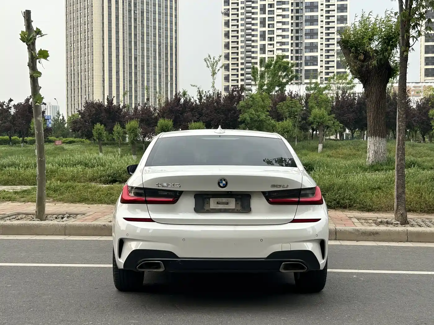 BMW 3 Series 2021 320Li M Sport Package фото 8