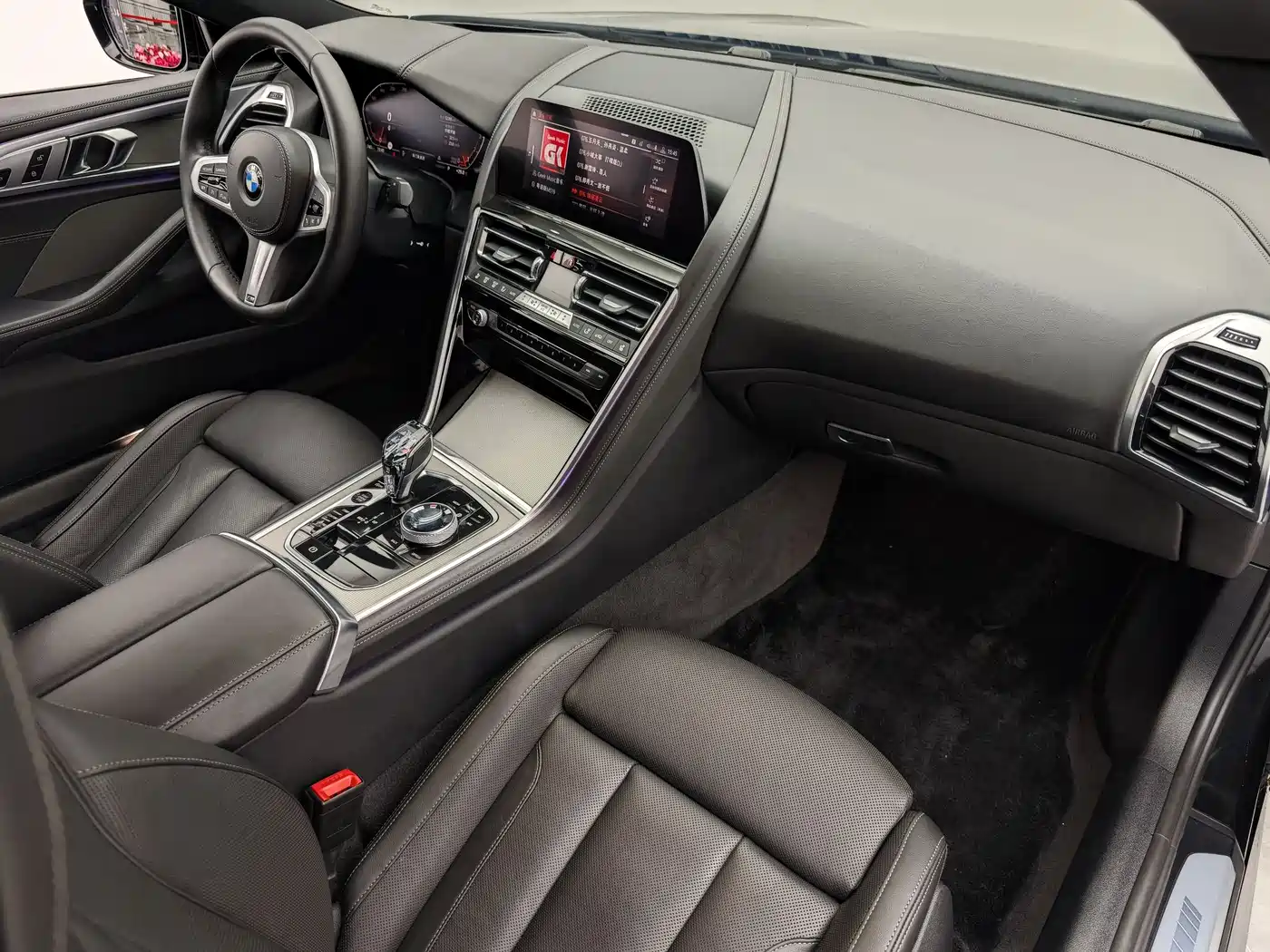 BMW 8 Series 2019 840i Coupe M Sport Package фото 15