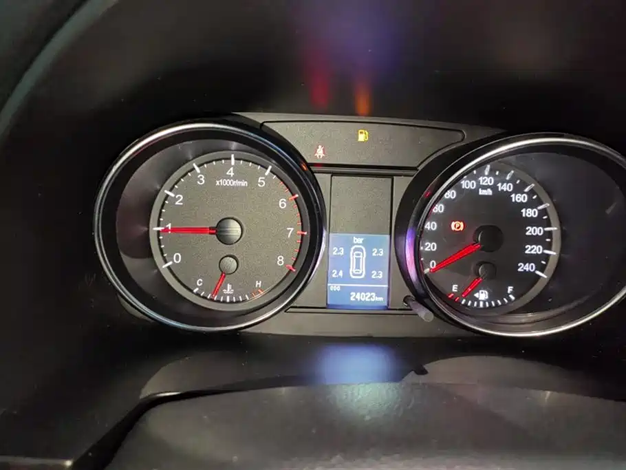 Haval M6 2021 PLUS 1.5T Manual Elite Smart Connect фото 14
