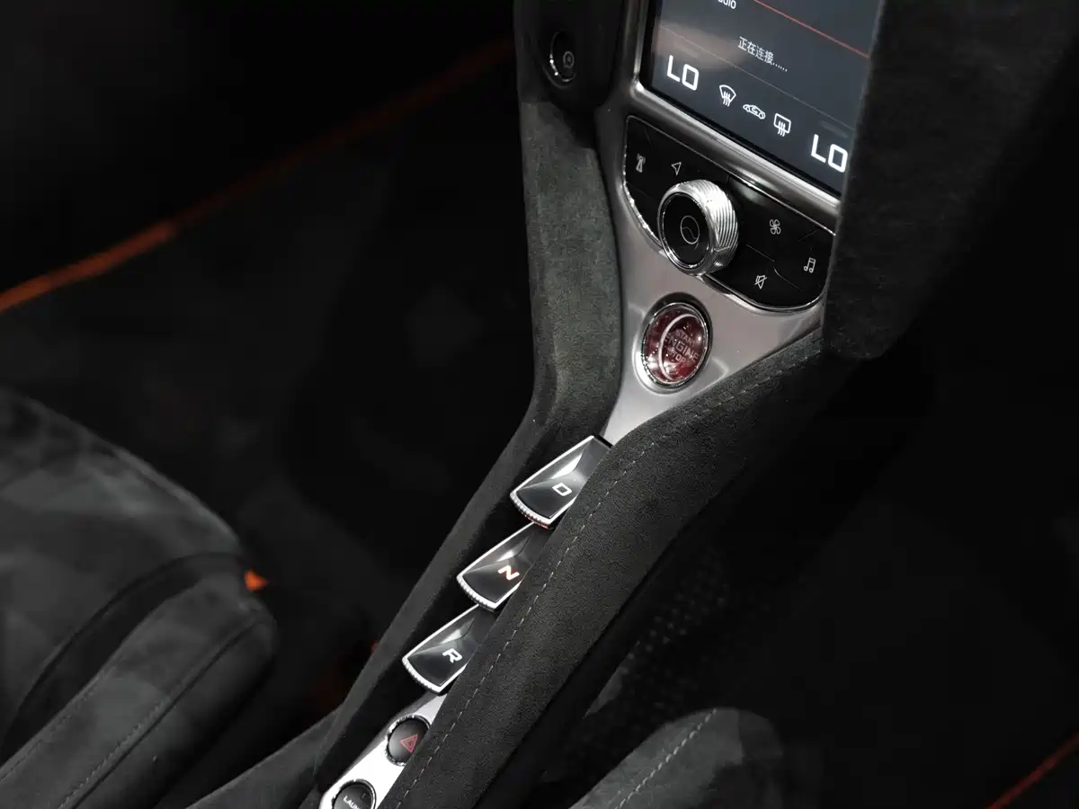 Фото 29 - McLaren 720S