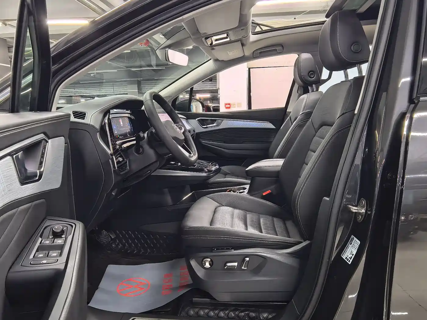 Volkswagen Talagon 2022 380TSI 4WD Luxury Premium Pro Edition 7-Seater фото 4