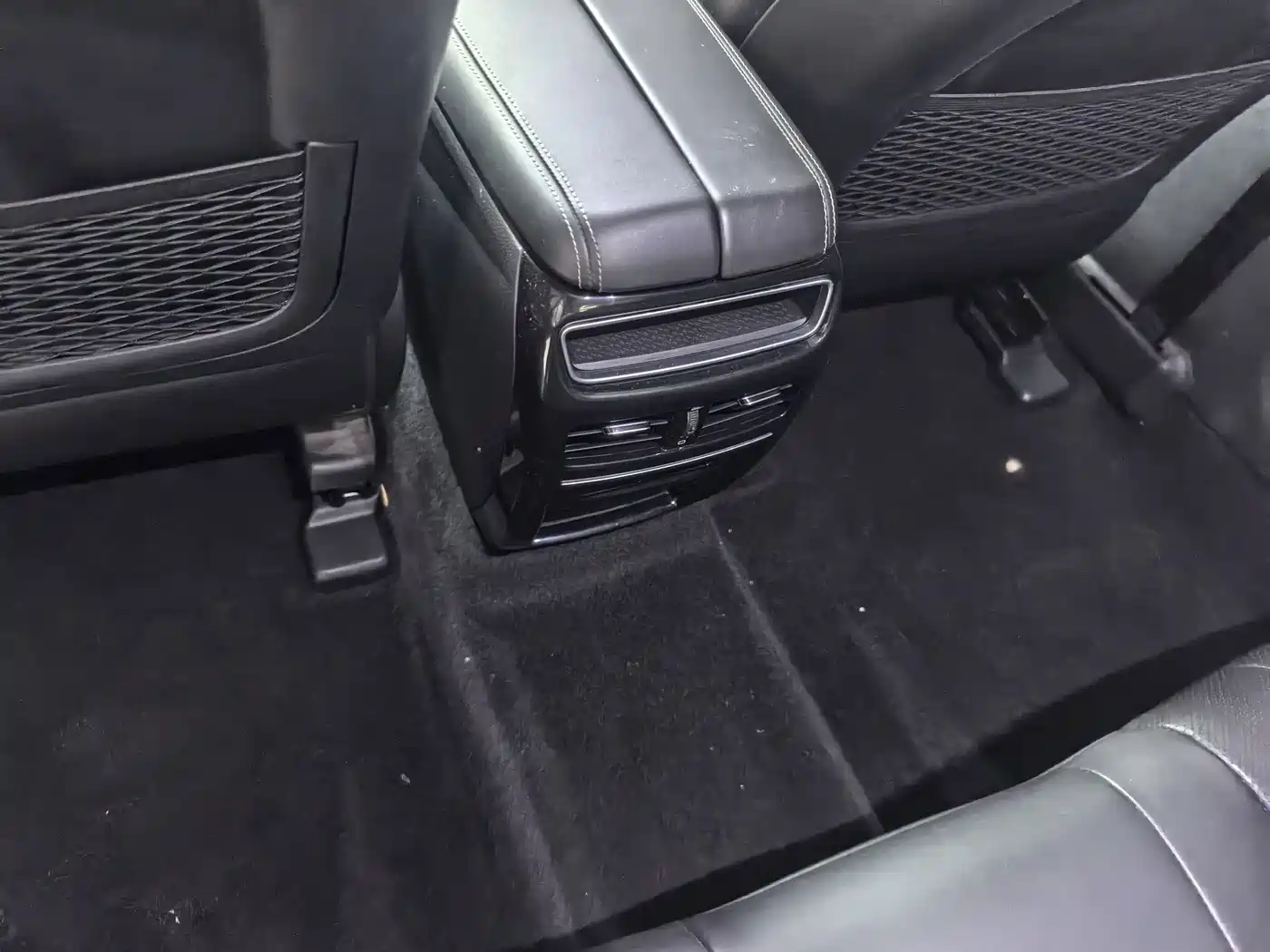 Geely Borui 2020 2020 1.5T MHEV Premium Edition