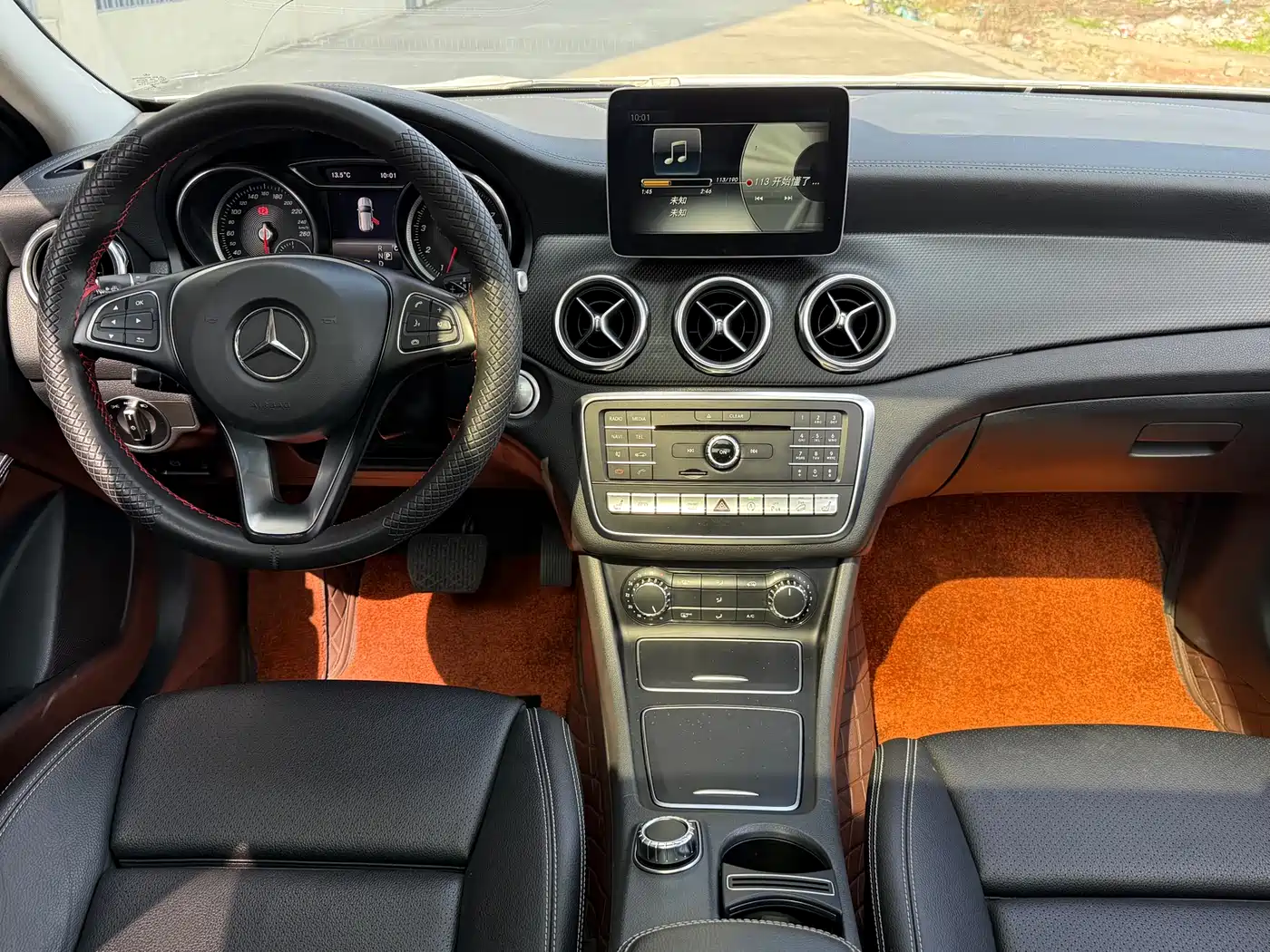 Mercedes-Benz GLA 2017 GLA 220 4MATIC Fashion фото 10