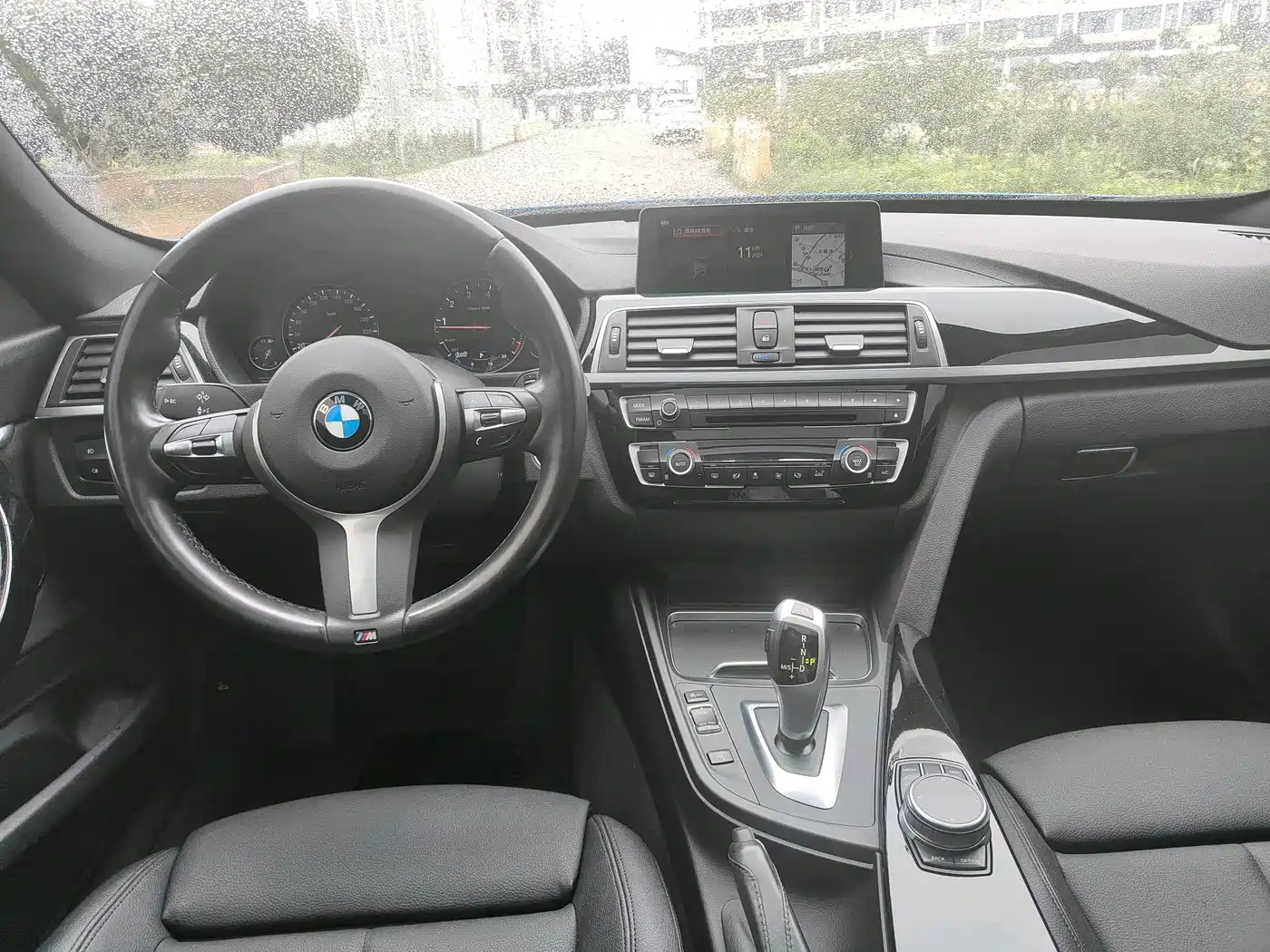 BMW 3 Series GT 2019 320i Fashion Model фото 7