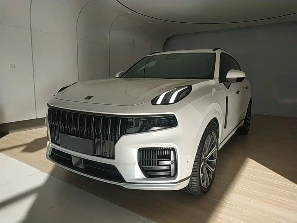 Lynk & Co 09 2022 2021 2.0T Halo 6-Seater