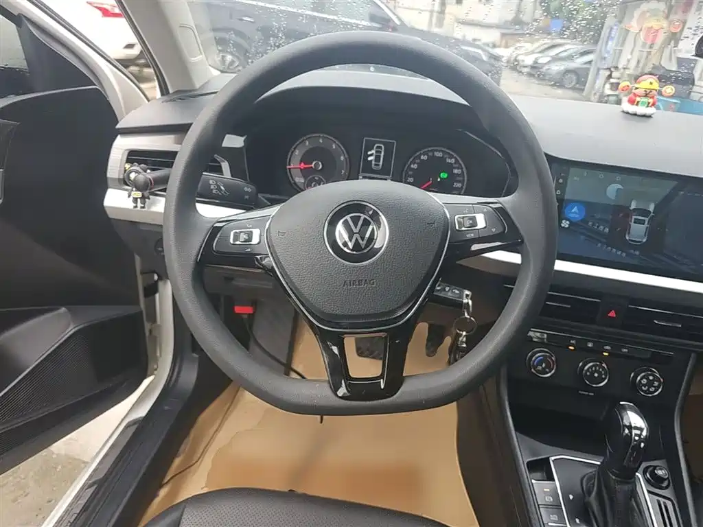 Volkswagen Lavida 2021 1.5L Auto Comfort Edition фото 11