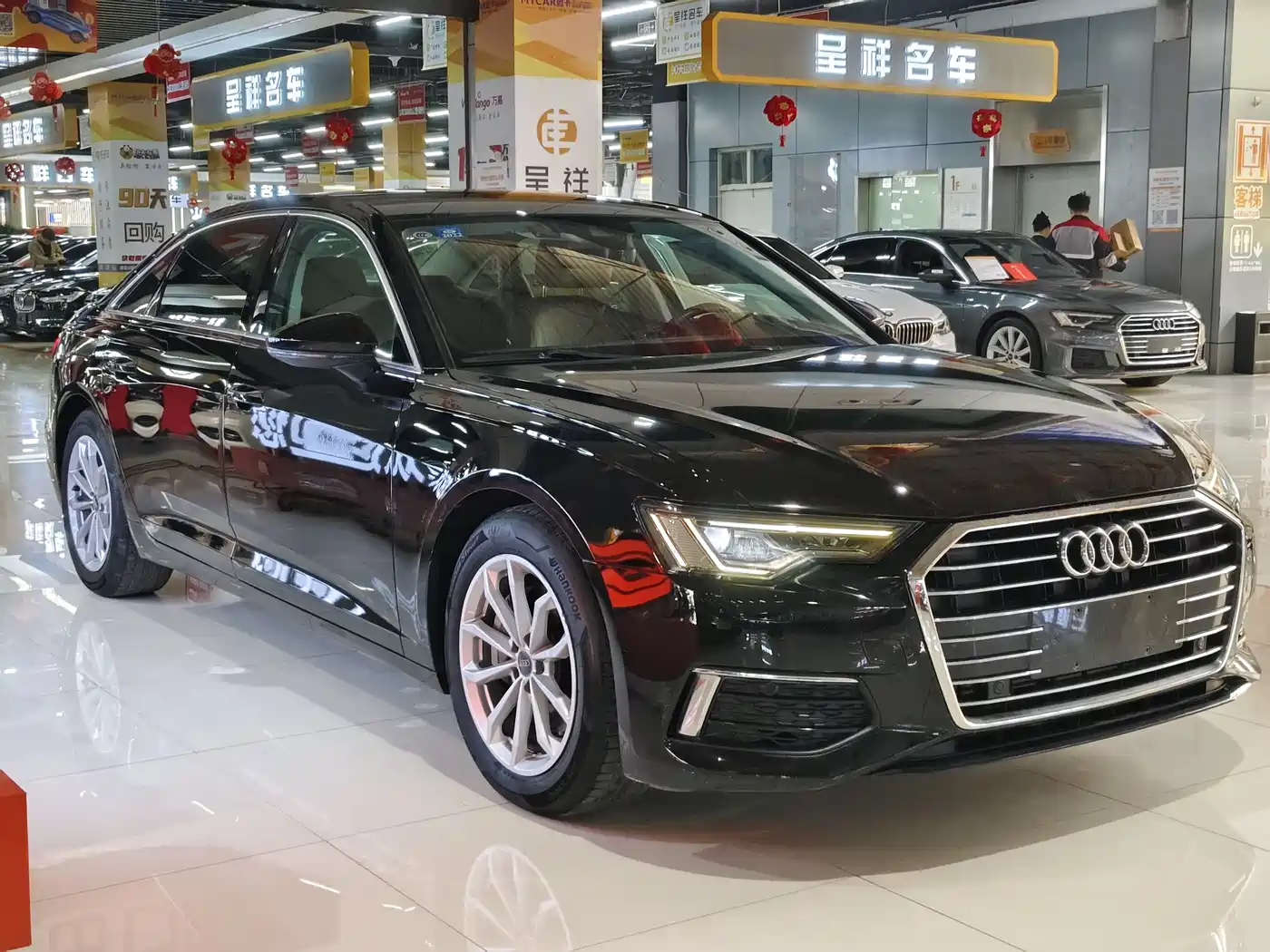 Audi A6L 2020 40 TFSI Luxury Elegance фото 3