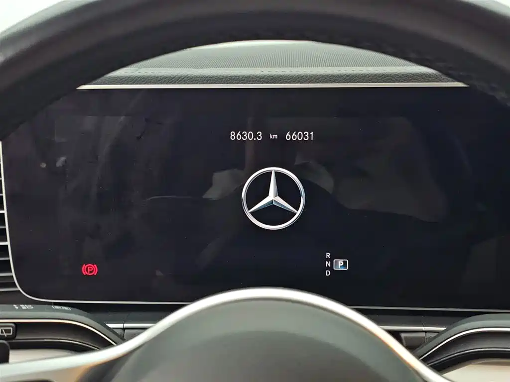 Mercedes-Benz GLE 2021 GLE 450 4MATIC Fashion фото 12